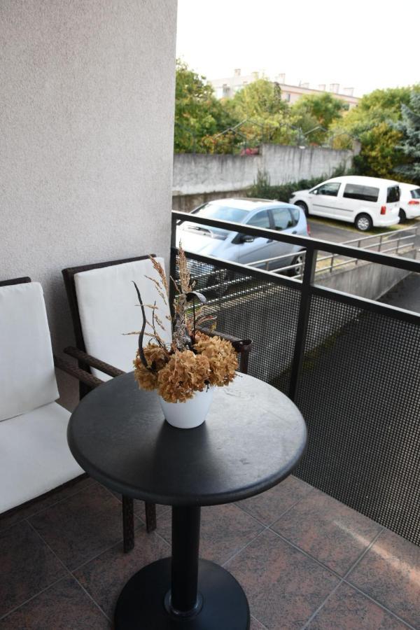 Api Apartment ซาเกร็บ ภายนอก รูปภาพ